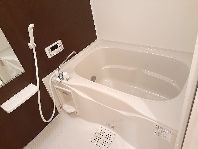 ノーブル港西　Ⅱの浴室|日々の暮らしに欠かせないお風呂です