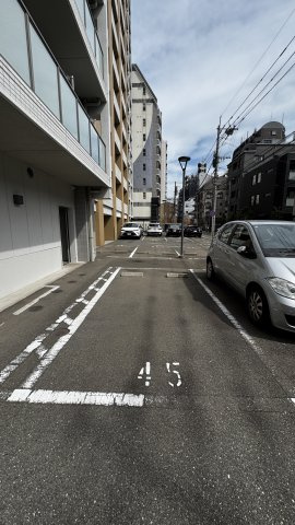 ルキシア薬院の駐車場