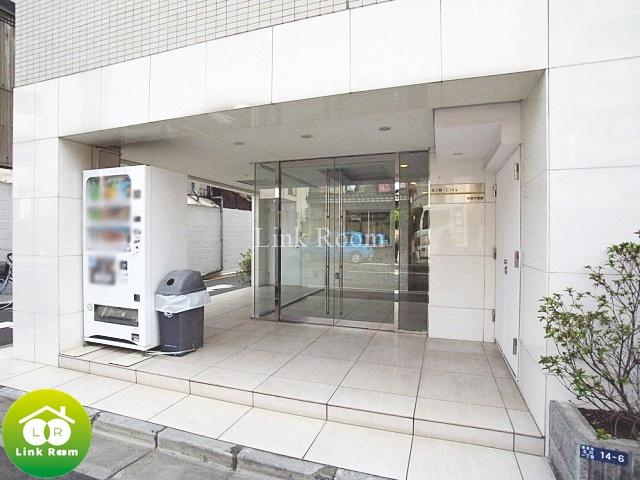 シンシティー両国弐番館のエントランス