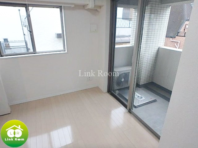 シンシティー両国弐番館の居間・リビング