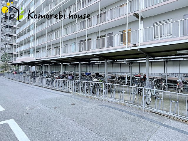 マンハイム大宮の駐輪場