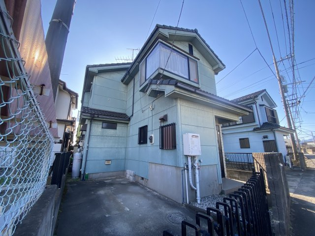 飯能市双柳｜小学校・スーパーが徒歩5分！毎日が便利な4LDK。住宅ローンのご相談も彩西不動産へ！の駐車場|駐車場1台付き♪