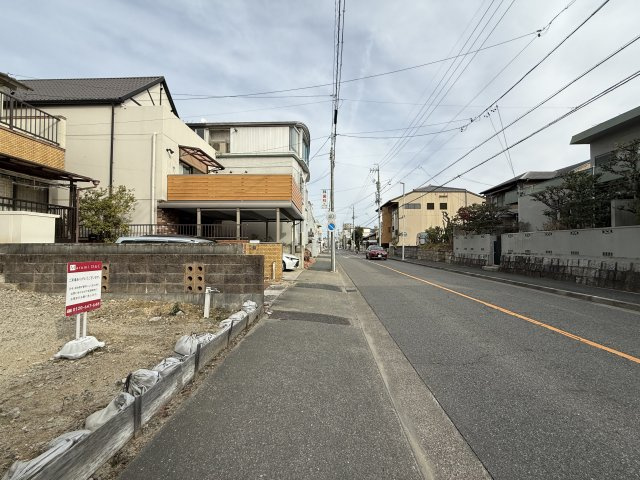 昭和区長戸町3丁目土地の前面道路含む現地写真