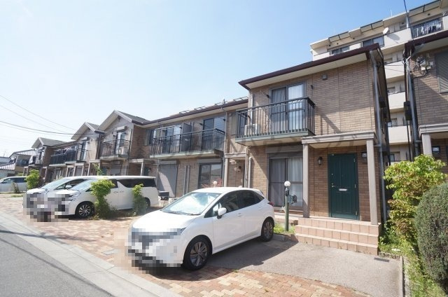 ピーチヒルテラスの外観