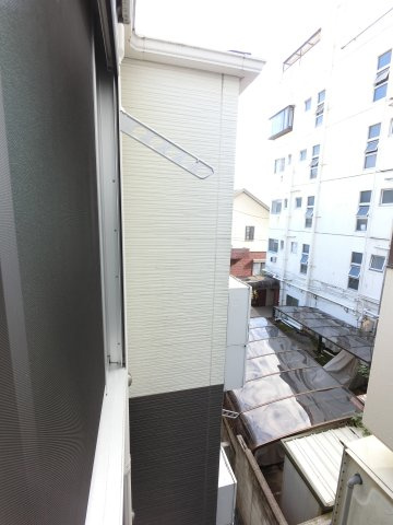 フォルビテッツァ市川のバルコニー