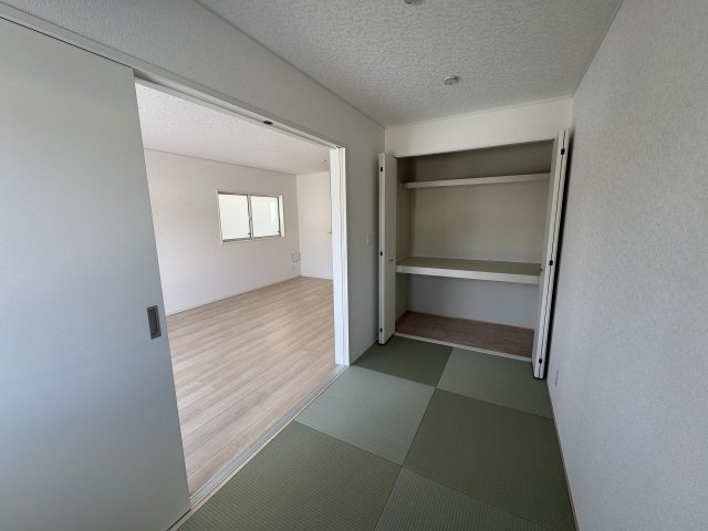 糸満市喜屋武　第6（全3棟）2号棟の和室|2号棟　和室4帖＋収納付き♪