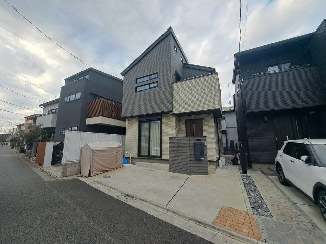 【外観】 | 練馬区石神井台8丁目　中古一戸建住宅　(保谷店) | （2026年2月）撮影／都心部へ好アクセス　豊かな住環境
