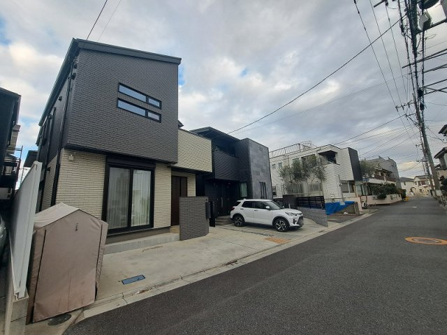 【外観】 | 練馬区石神井台8丁目　中古一戸建住宅　(保谷店) | 落ち着いた住環境で子育てを
