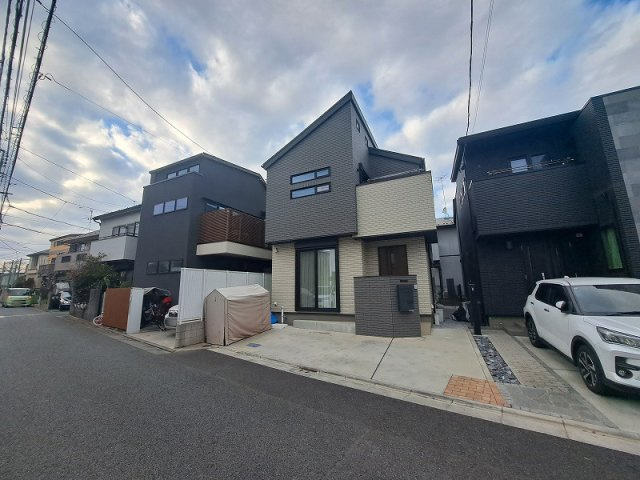 【外観】 | 練馬区石神井台8丁目　中古一戸建住宅　(保谷店) | この地でゆったりと始まる新生活
