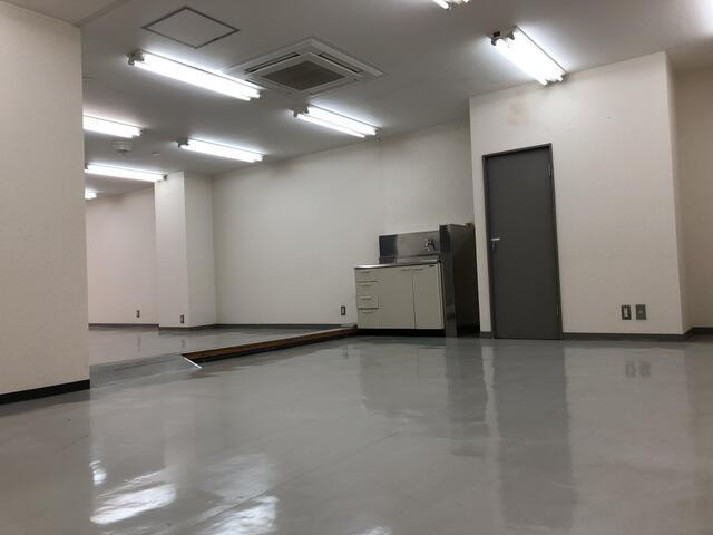 取手・優ビルのロビー| 