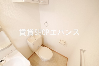【トイレ】 | ガルテンコート