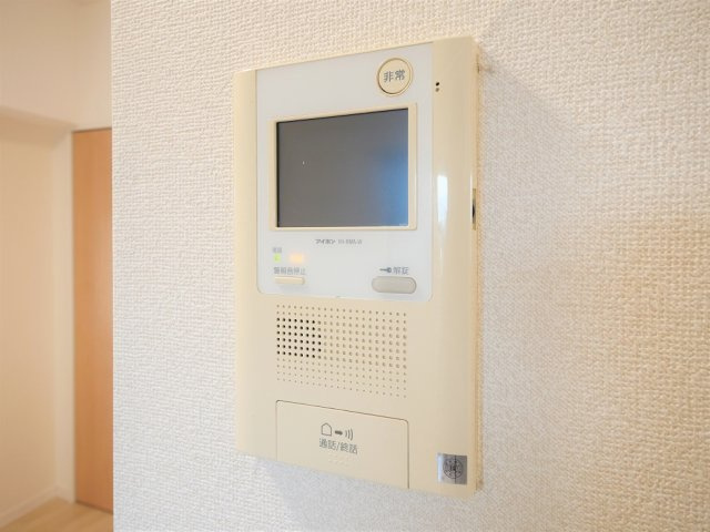 ＡＲＴＥＳＳＩＭＯ　ＬＩＮＫ　ＣＲＯＳＳ