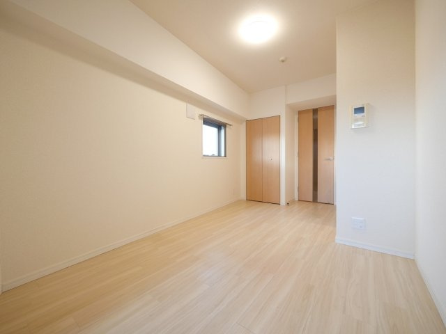 ＡＲＴＥＳＳＩＭＯ　ＬＩＮＫ　ＣＲＯＳＳの内装