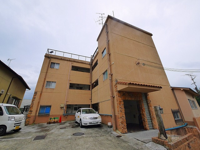 サルベージヤード