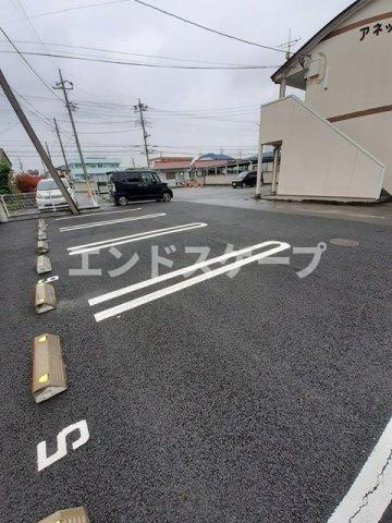 リーベンの駐車場|高崎、前橋のお部屋探しはエンドスケープまで！お客様の理想お聞かせ下さい♪