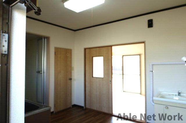 南部コーポ Aの居間・リビング