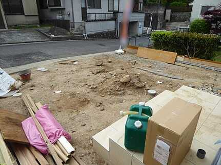 上温品4丁目の前面道路含む現地写真