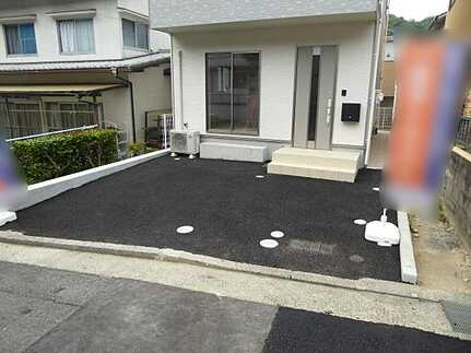 上温品4丁目の駐車場