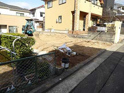 上温品4丁目の前面道路含む現地写真