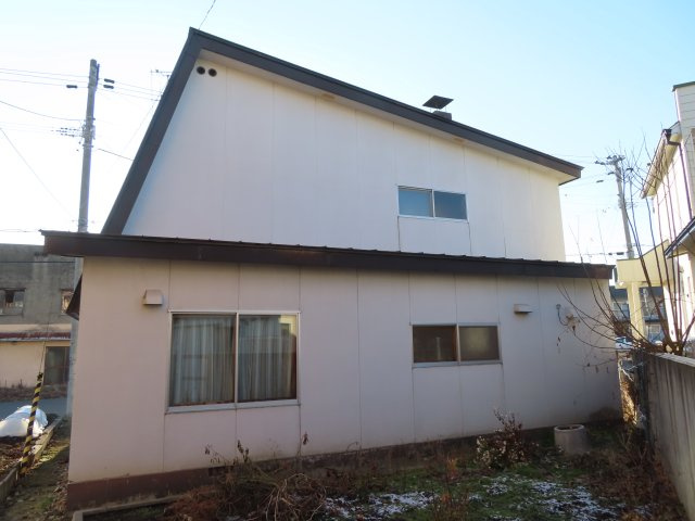 【外観】 | 北見市山下町２丁目３番９号　中古売家 | 北東側の外観です。