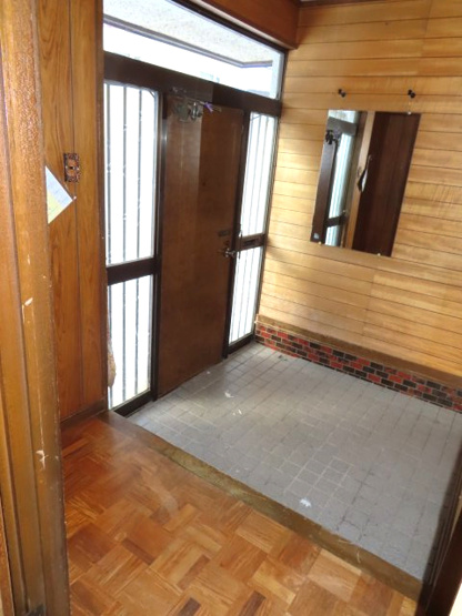 【玄関】 | 北見市山下町２丁目３番９号　中古売家 | 玄関内観写真です。