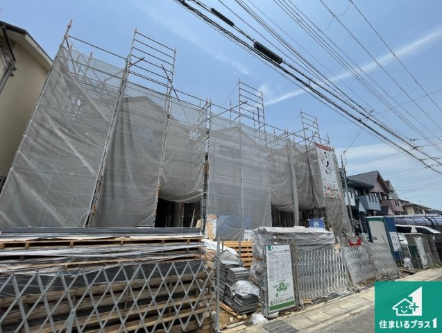 京都市伏見区久我森の宮町　第1期　新築一戸建ての外観|周辺は落ち着いた街並みの住宅地！子育てがしやすい住環境です！まだ未完成ですが、現地でしかわからない事もございます。是非一度ご覧ください。