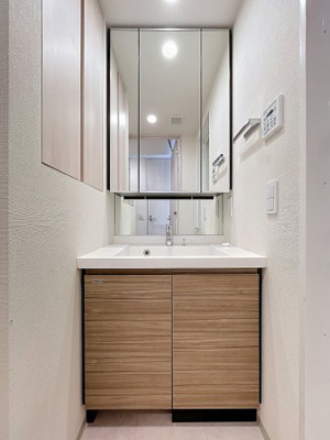 【独立洗面台】 | フレンシア椎名町