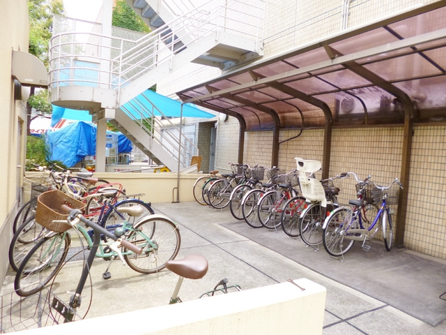 ロイヤルプラザ滝野川のその他共用部分|駐輪場あります☆