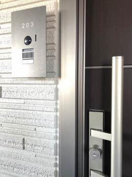 メゾン・ド・カメリアの玄関|玄関