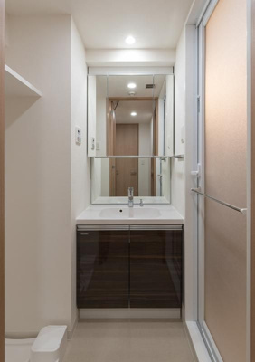  | エストゥルース両国