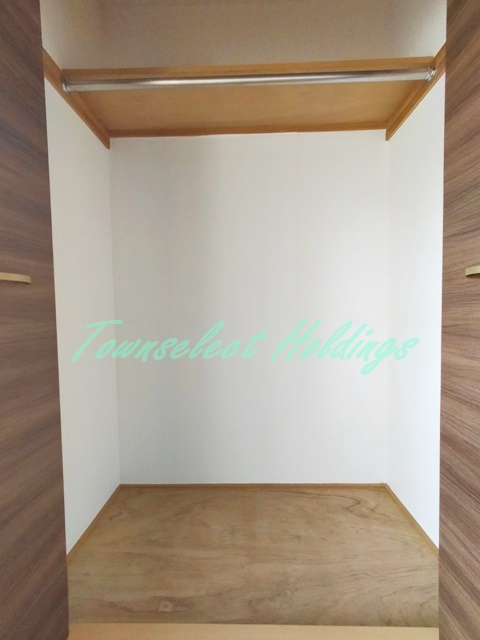 藤沢市辻堂３丁目の賃貸マンションの収納