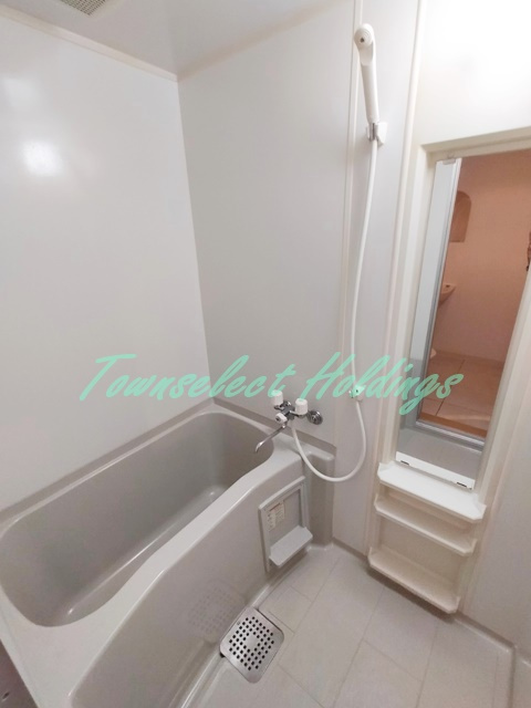 藤沢市辻堂３丁目の賃貸マンションの浴室