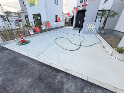 【駐車場】 | うるま市与那城（全3棟）B号棟 | B号棟　駐車4台可♪