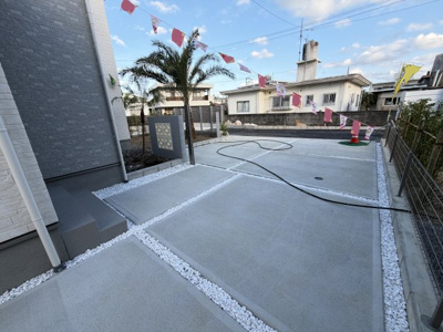 【駐車場】 | うるま市与那城（全3棟）B号棟 | B号棟　駐車4台可♪