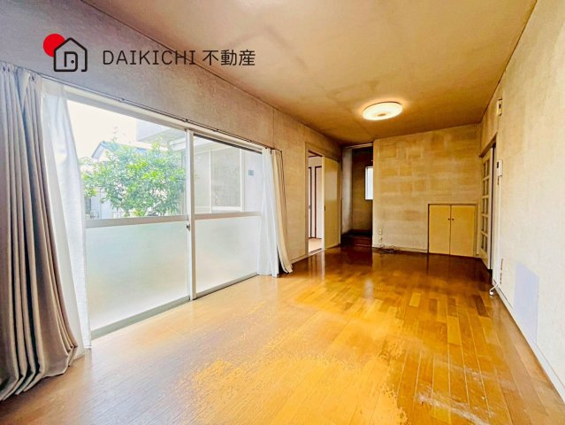 【居間・リビング】 | 加須市南町　中古戸建