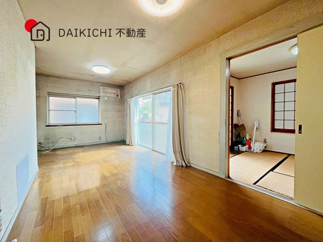 【居間・リビング】 | 加須市南町　中古戸建