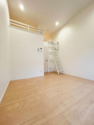  | グリシーヌ西鶴間