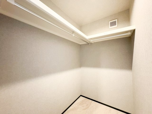 明神台　全2棟　A棟の収納|収納豊富です
