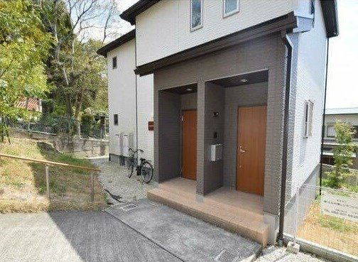 フォレストメゾン天白渓のエントランス