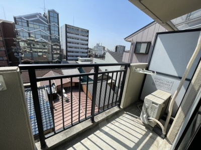 【バルコニー】 | オーティーハイツ上新庄 | お洗濯にも便利なバルコニー付き