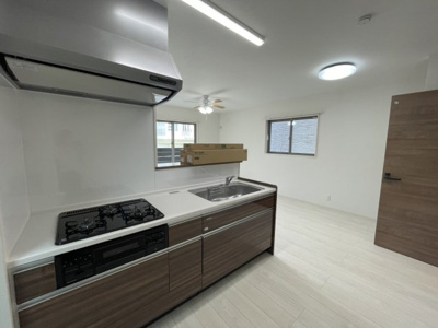 【キッチン】 | 恩納村名嘉真 | B棟