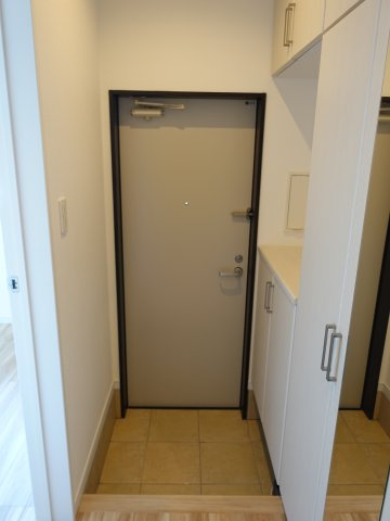 アレンデールの玄関