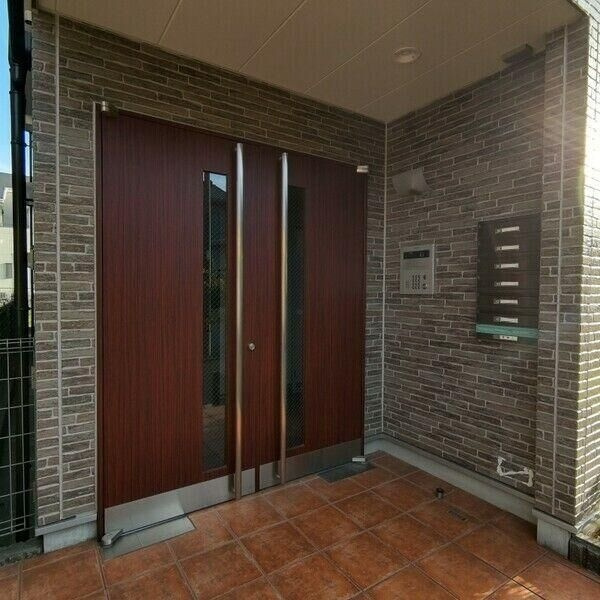 エスポワールツツミのエントランス