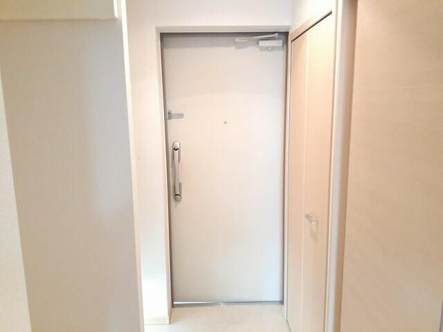 サニー・アートの玄関