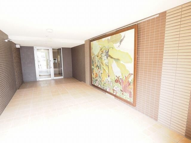 サニー・アートのエントランス