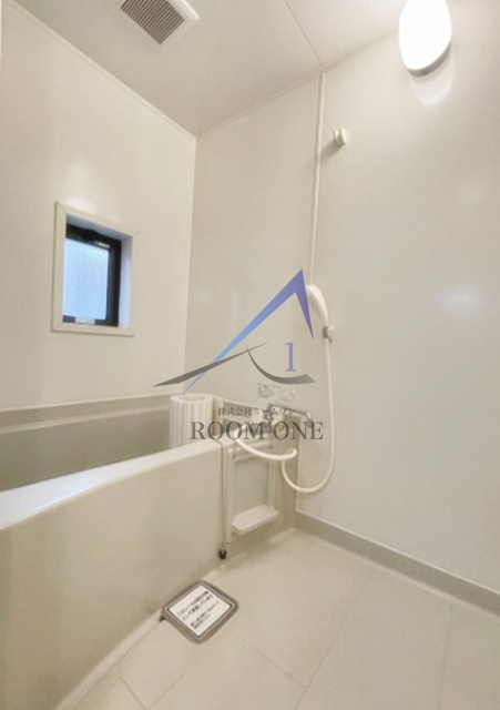 テイクメゾン豊玉の浴室|お風呂です。