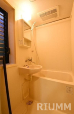 【浴室】 | モンコルボー