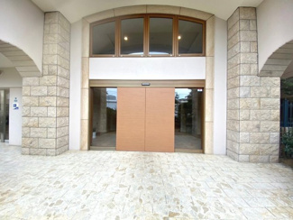  | リバーガーデン三国ヶ丘けやき通り | ＬＤＫ約１７．１帖♪暮らしの中心となるリビングは、家族みんなが心地よく過ごせる癒しの空間ですよ♪