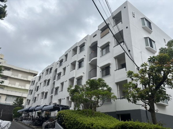 港南台プリンスハイツ５号館の画像