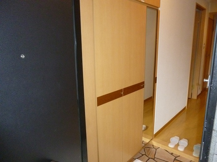 ベルサンモールの玄関